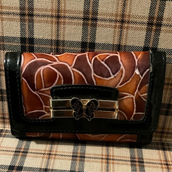 Cool beautiful Patent leather Black Vintage Small Anna Sui snap Keychain Wallet - Picture 2 of 5